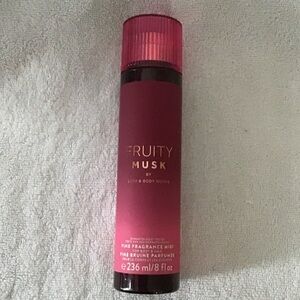 Bath & Body Works Fruity Musk mist